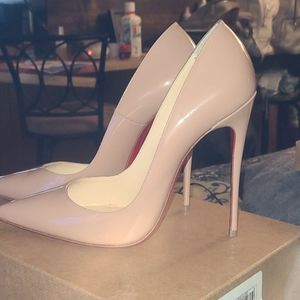 AUTHENTIC CHRISTIAN LOUBOUTIN HEELS SIZE 37.5